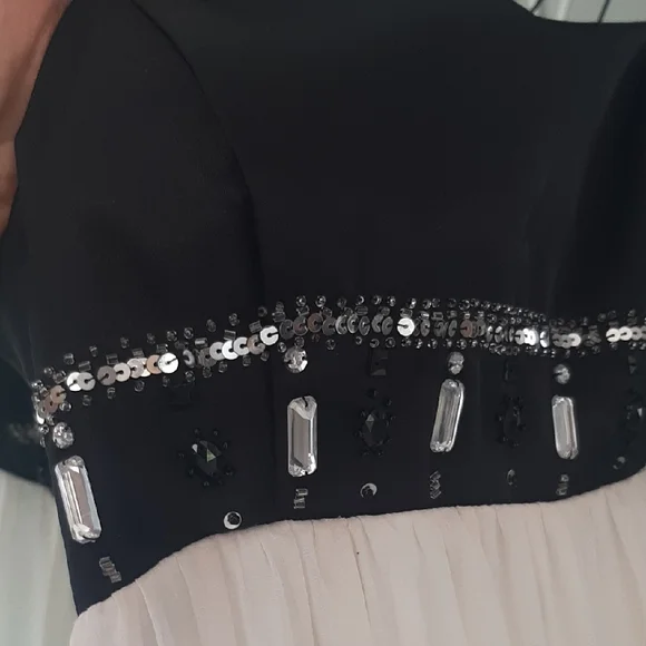 100%SILK🖤JS Boutique Black/White Maxi Dress with Rhinestones/Sequins💝Sz 6 - Picture 8 of 11